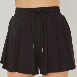Love Tree flowy athletic shorts!